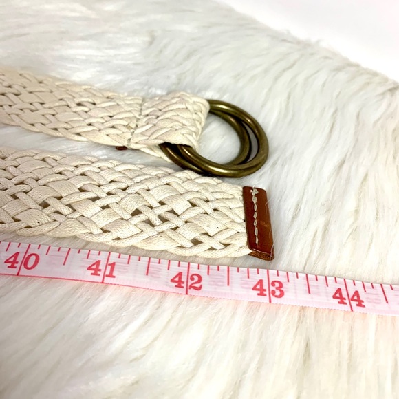 Sexy white belt - Picture 3 of 4